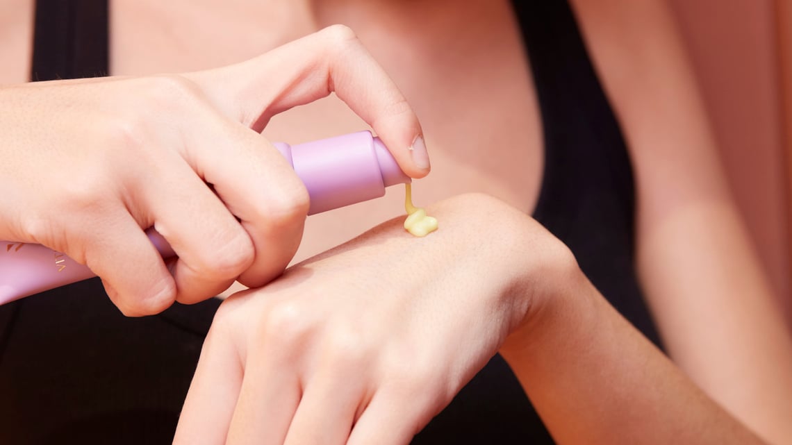 crema facial nocturna retinal